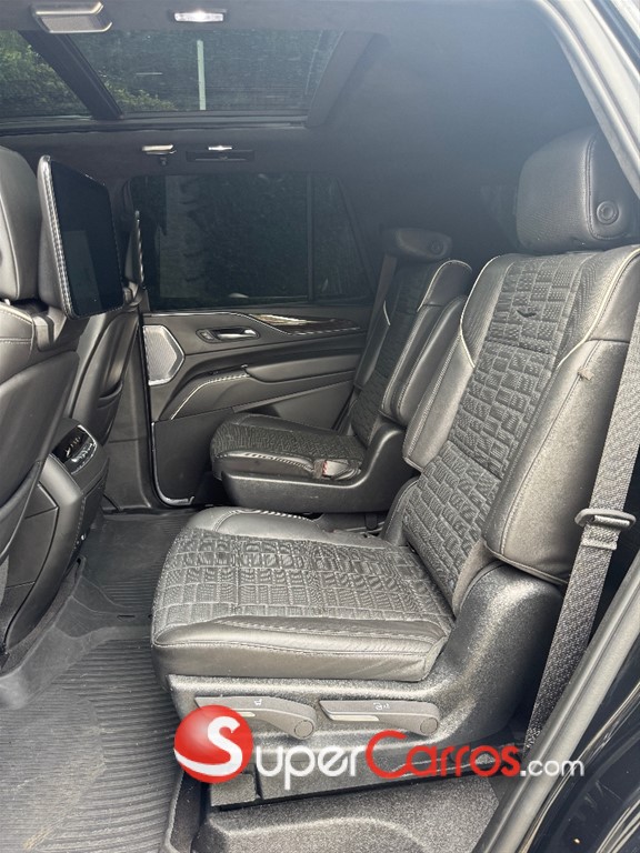 2023 Cadillac Escalade Platinum Sport — foto 9 / 12
