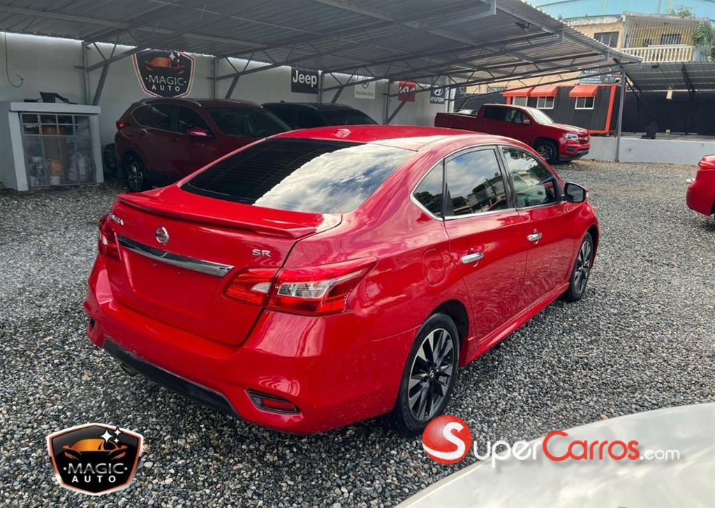 2019 Nissan Sentra SR — foto 6 / 10