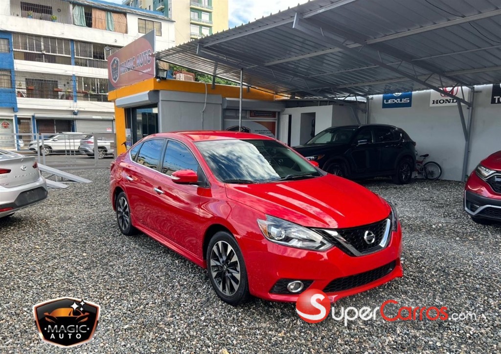 2019 Nissan Sentra SR — foto 10 / 10
