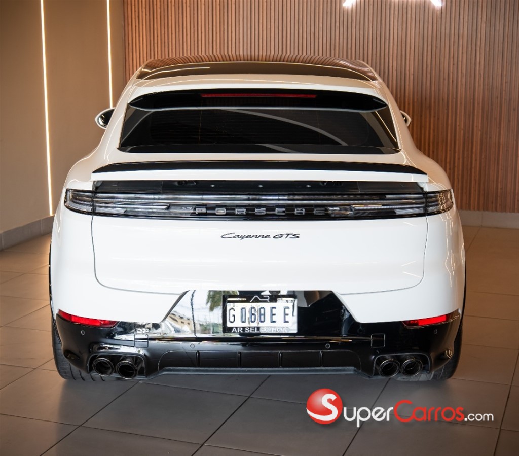 2025 Porsche Cayenne Coupe GTS — foto 5 / 12