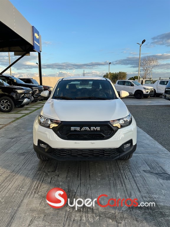 2026 Ram 700 Bighorn — foto 3 / 11