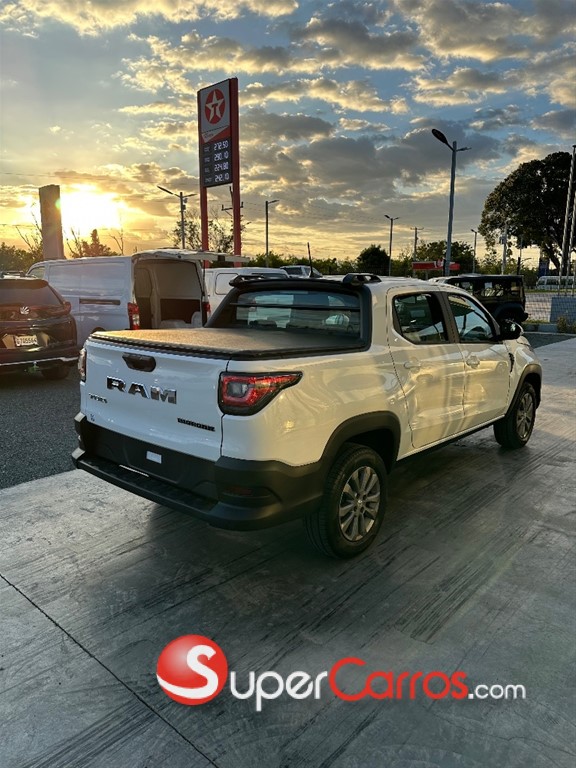 2026 Ram 700 Bighorn — foto 5 / 11