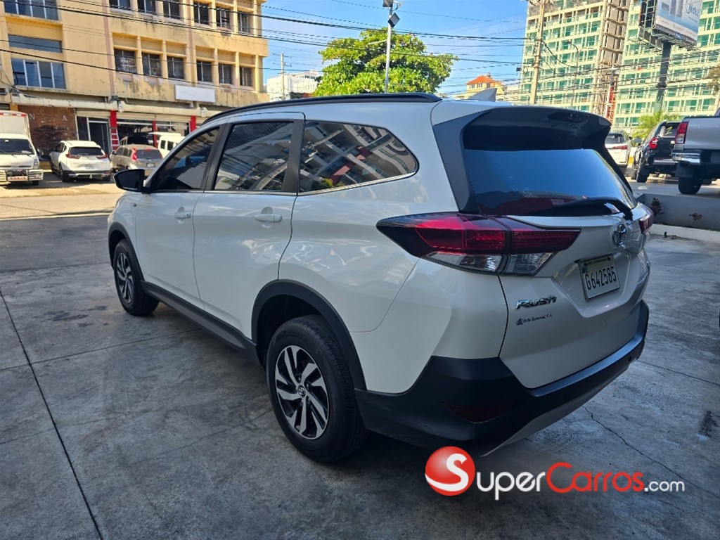2024 Toyota Rush — foto 5 / 12