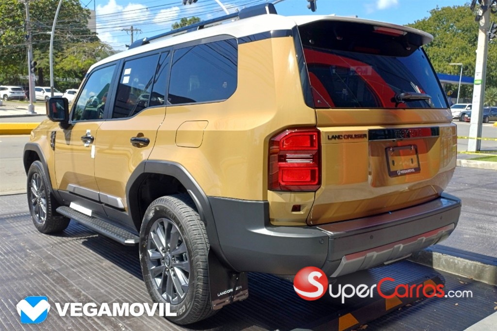 2026 Toyota Land Cruiser Prado Adventure — foto 4 / 12