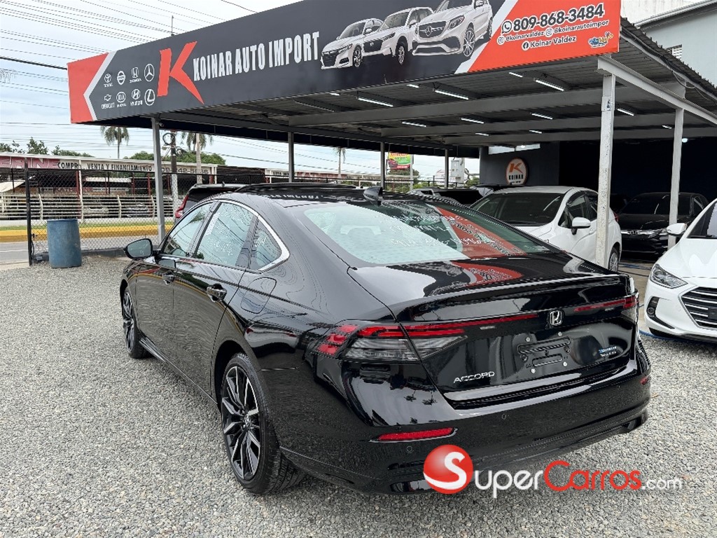 2024 Honda Accord Touring 2.0T — foto 8 / 12