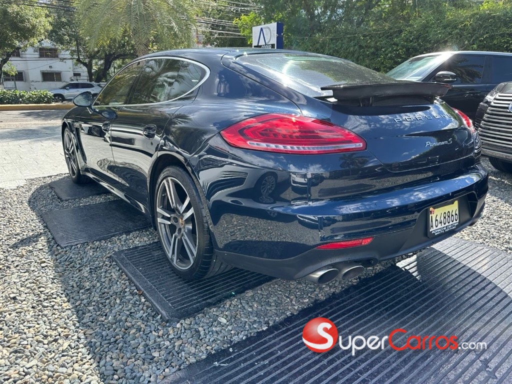 2014 Porsche Panamera S — foto 7 / 8