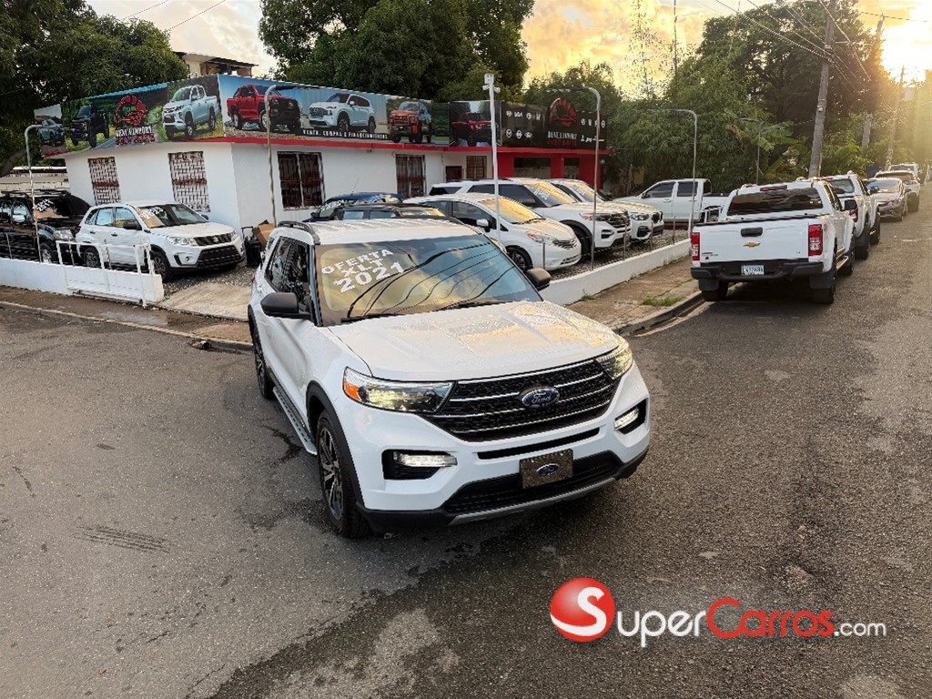 2021 Ford Explorer XLT — foto 5 / 12
