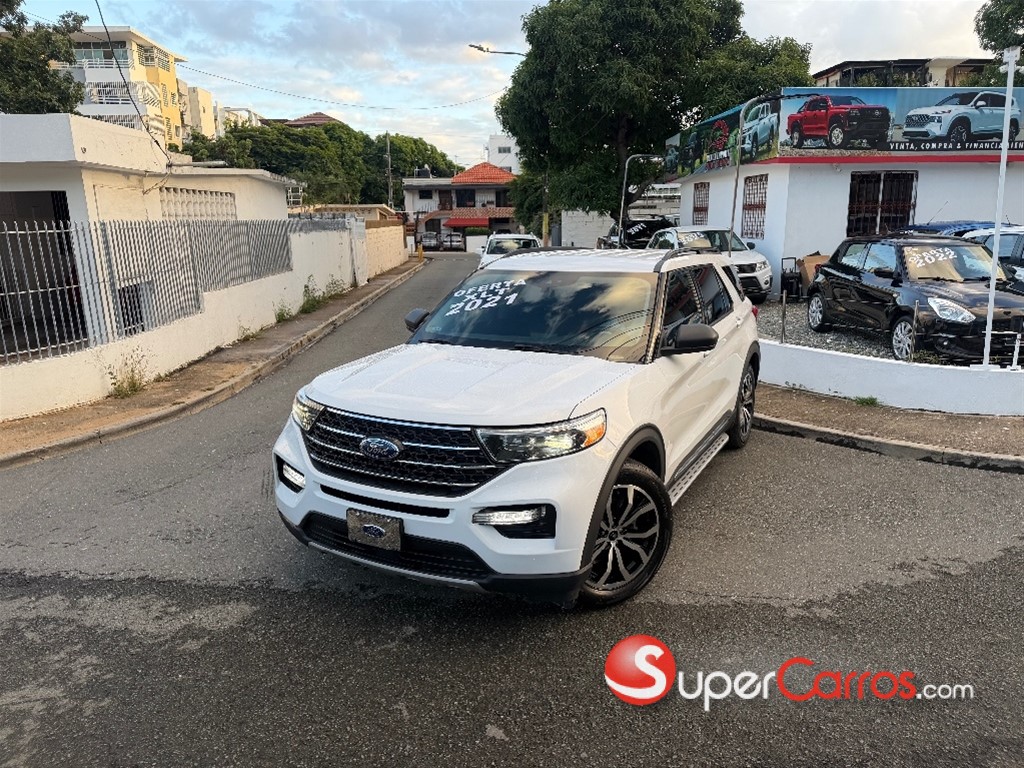 2021 Ford Explorer XLT — foto 10 / 12