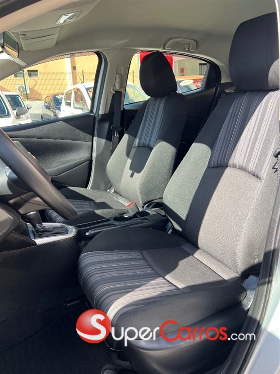 2020 Mazda 2 — foto 4 / 11