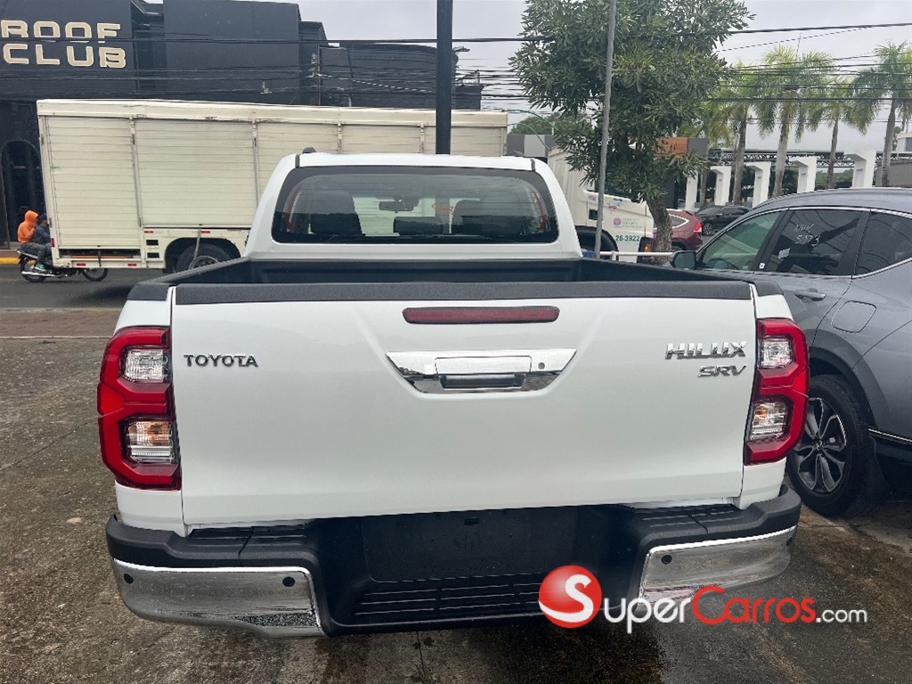 2025 Toyota Hilux Limited TSS — foto 3 / 12