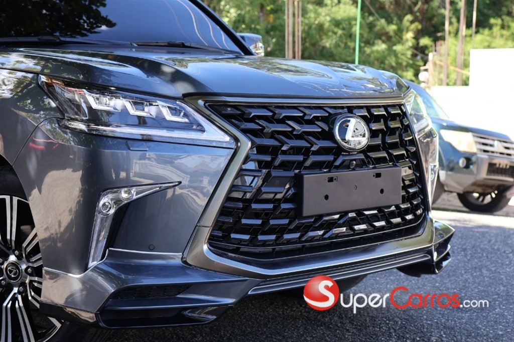 2013 Lexus LX 570 — foto 10 / 10