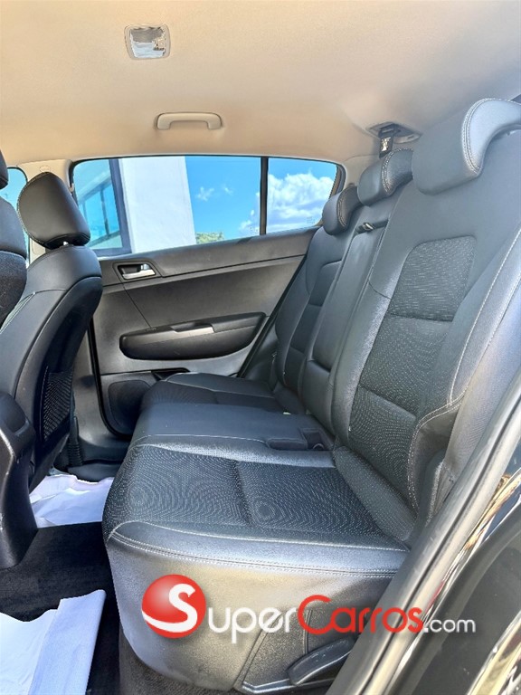 2022 Kia Sportage — foto 6 / 10
