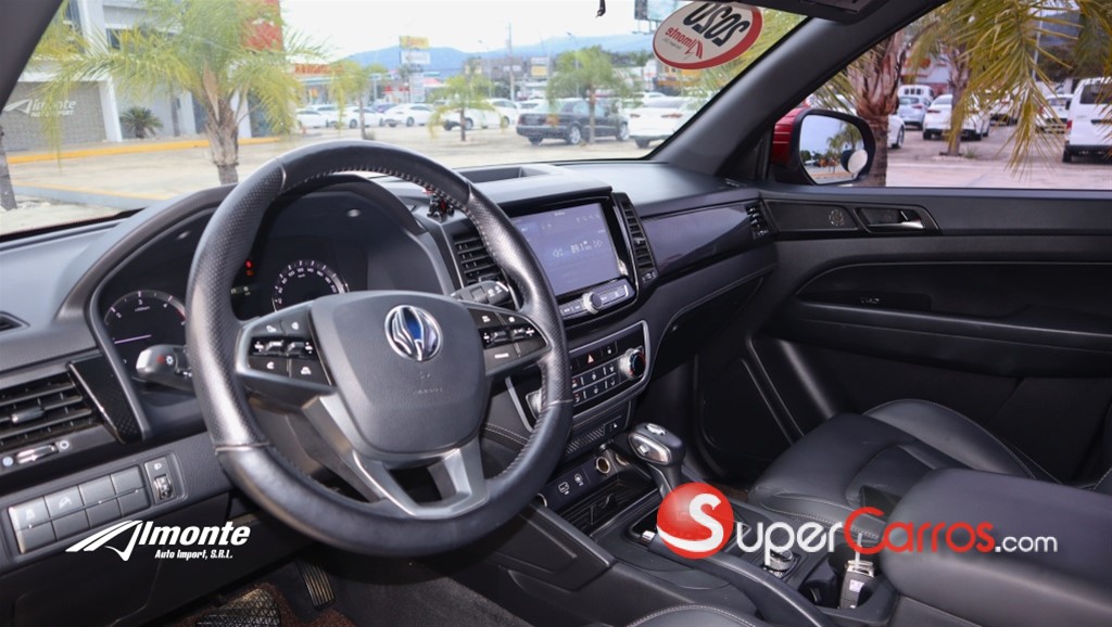 2020 SsangYong Rexton Sport — foto 9 / 12