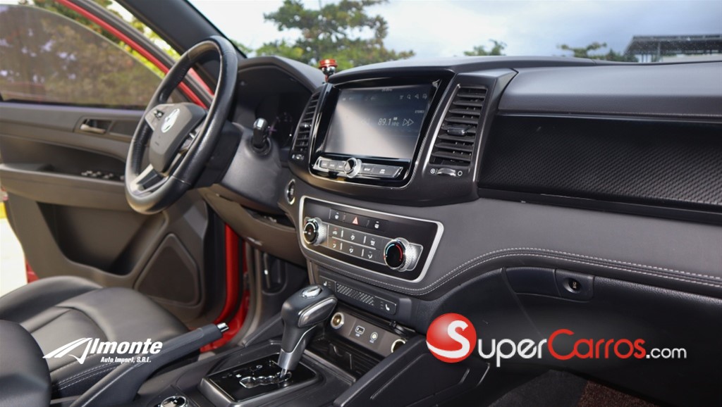 2020 SsangYong Rexton Sport — foto 10 / 12