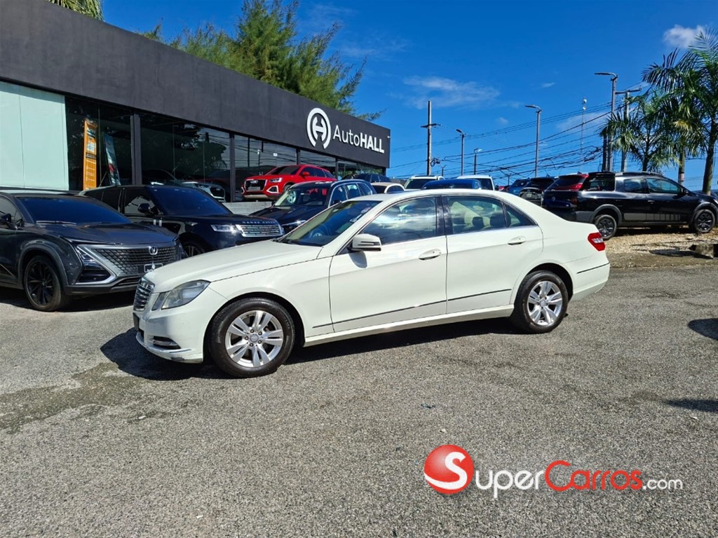 2011 Mercedes-Benz Clase E 300