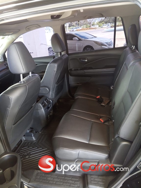 2022 Honda Pilot Touring — foto 10 / 12