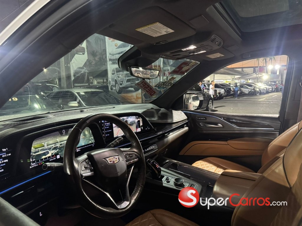 2022 Cadillac Escalade — foto 8 / 11