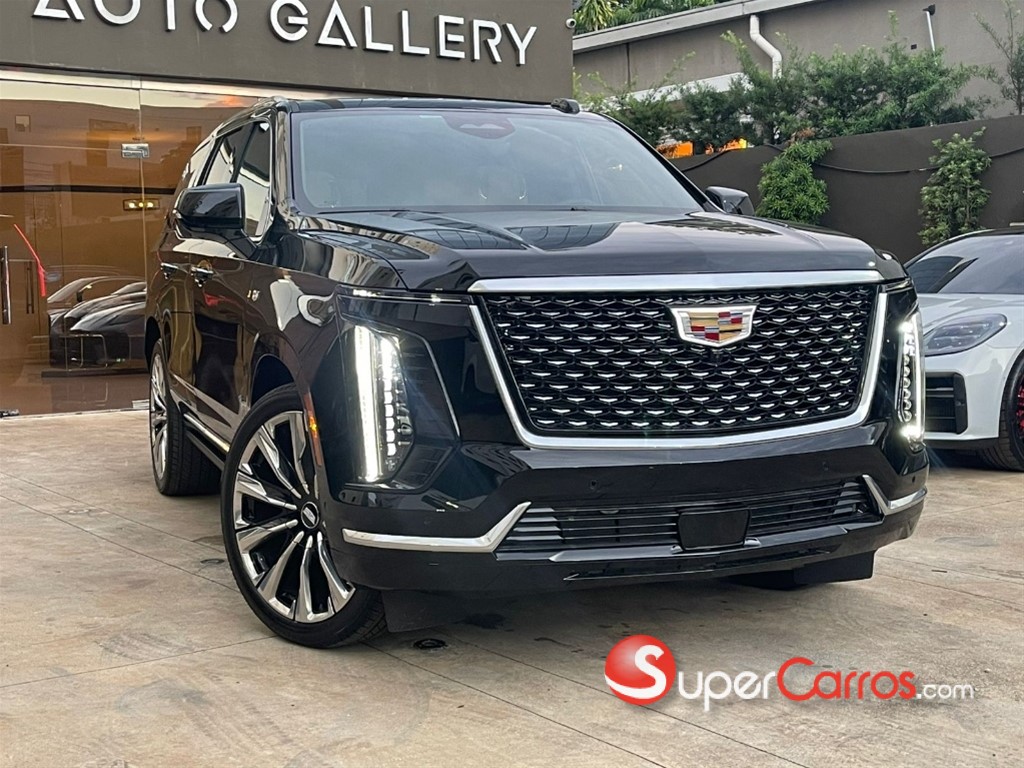 2026 Cadillac Escalade Premium Luxury — foto 2 / 12