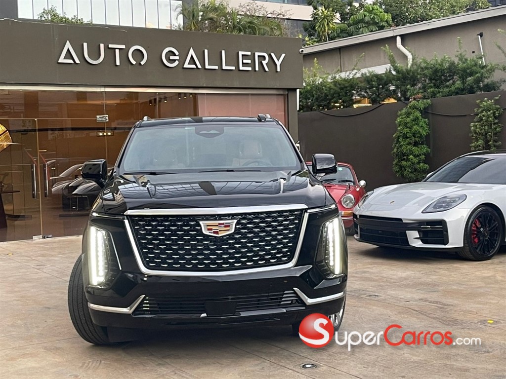 2026 Cadillac Escalade Premium Luxury — foto 6 / 12