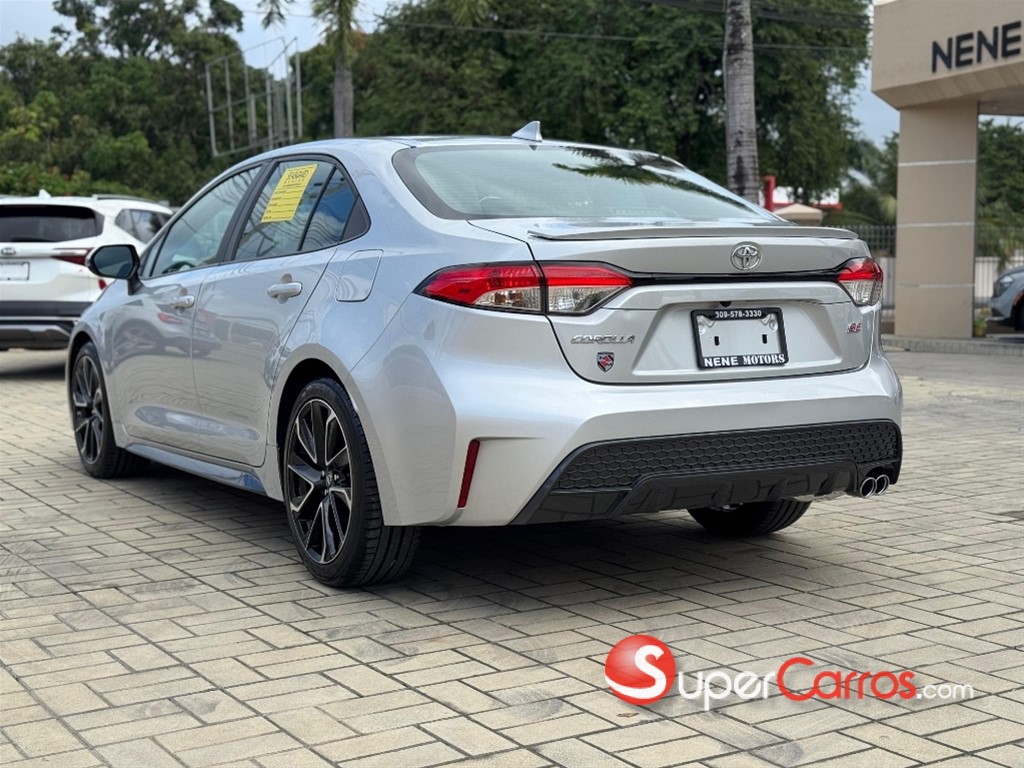 2021 Toyota Corolla SE — foto 4 / 12
