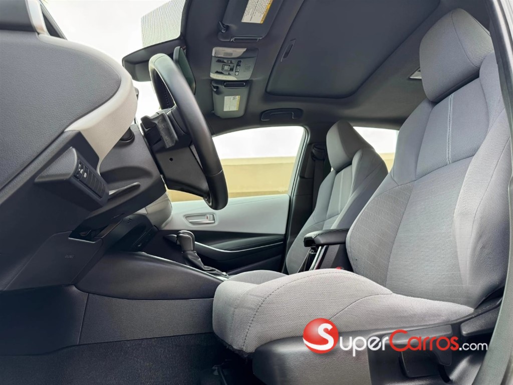2021 Toyota Corolla SE — foto 6 / 12