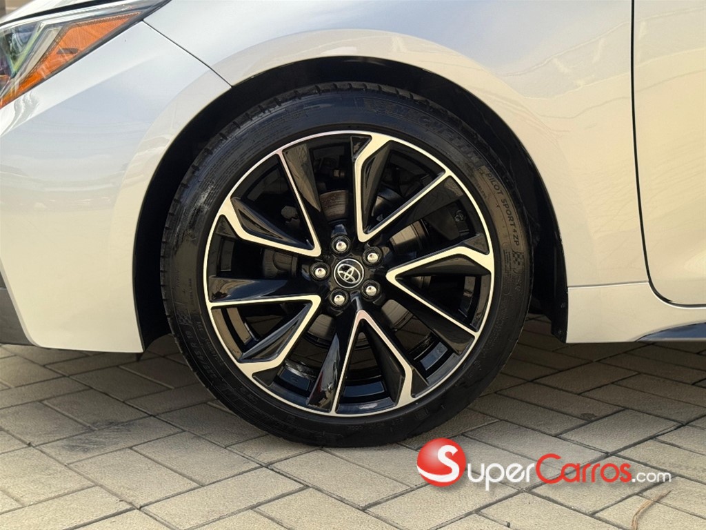 2021 Toyota Corolla SE — foto 11 / 12