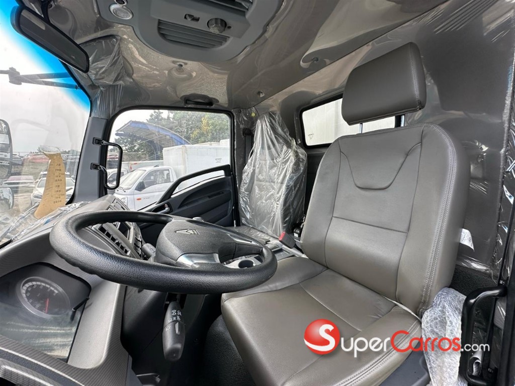 2025 Sinotruck Howo — foto 5 / 10
