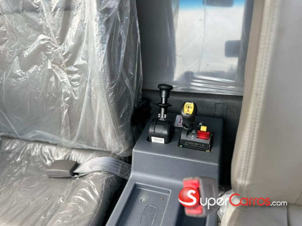 2025 Sinotruck Howo — foto 7 / 10