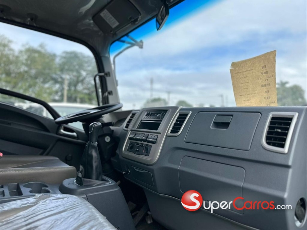 2025 Sinotruck Howo — foto 9 / 10