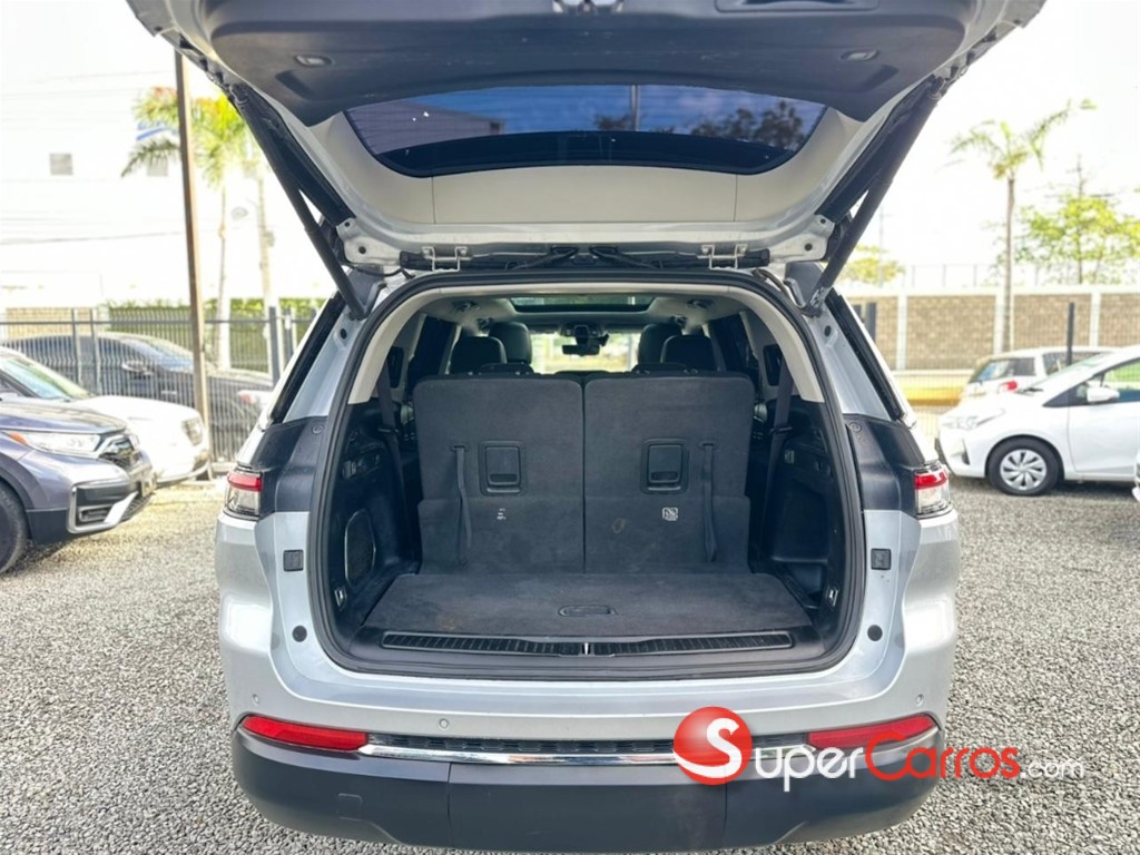 2022 Jeep Cherokee — foto 6 / 11