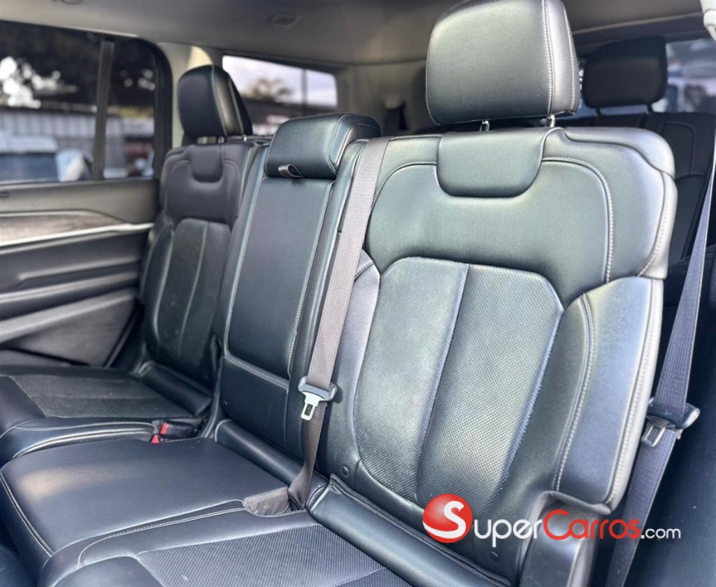 2022 Jeep Cherokee — foto 9 / 11