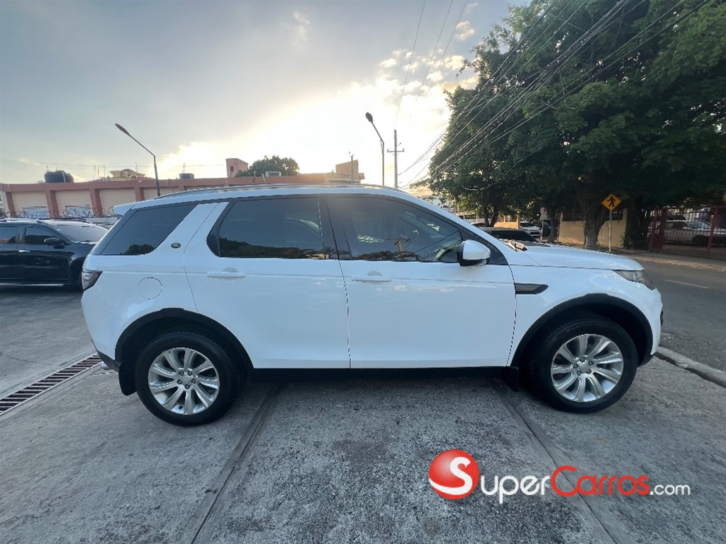2016 Land Rover Discovery Sport SE — foto 4 / 12