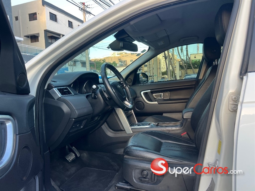2016 Land Rover Discovery Sport SE — foto 8 / 12