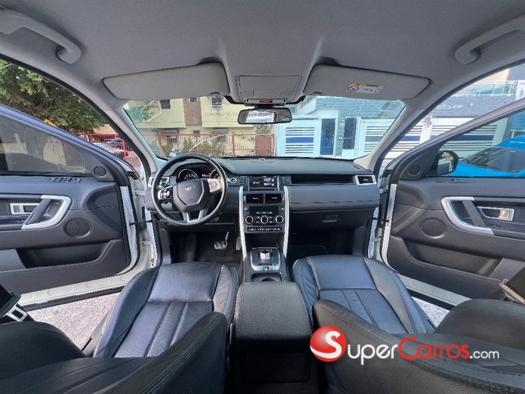2016 Land Rover Discovery Sport SE — foto 10 / 12