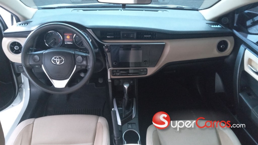 2018 Toyota Corolla LE — foto 3 / 6