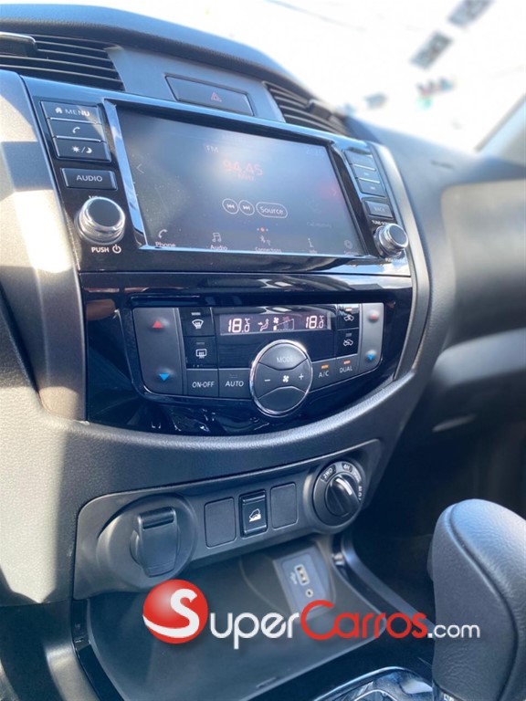 2025 Nissan Navara PRO X4 — foto 4 / 11