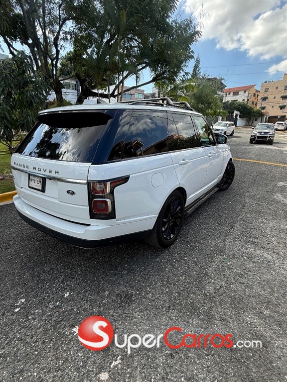 2020 Land Rover Range Rover HSE — foto 8 / 12