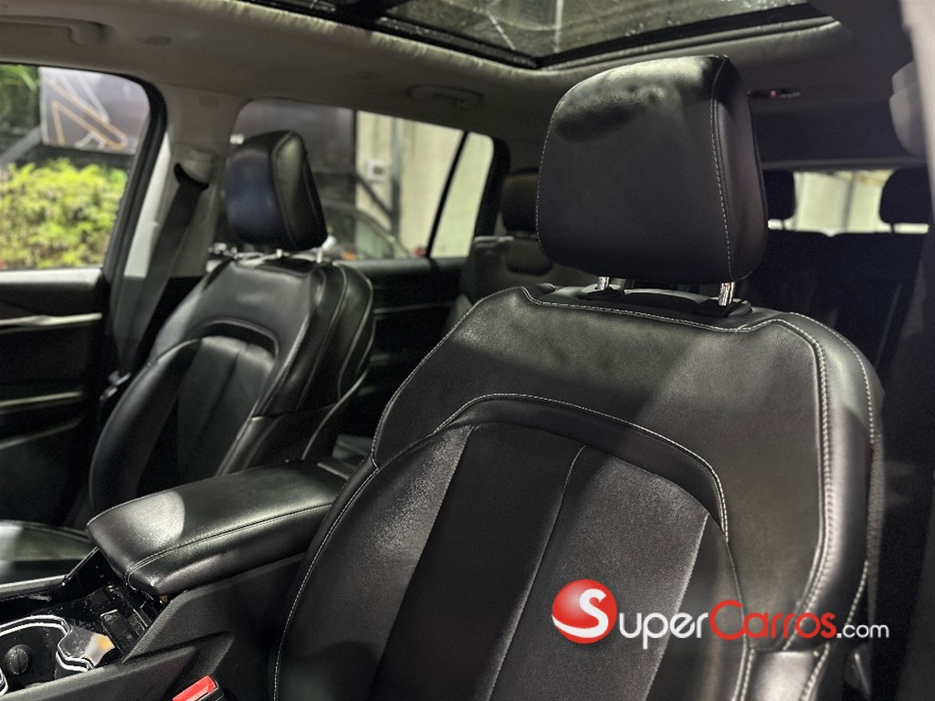 2021 Jeep Grand Cherokee L Limited — foto 7 / 10