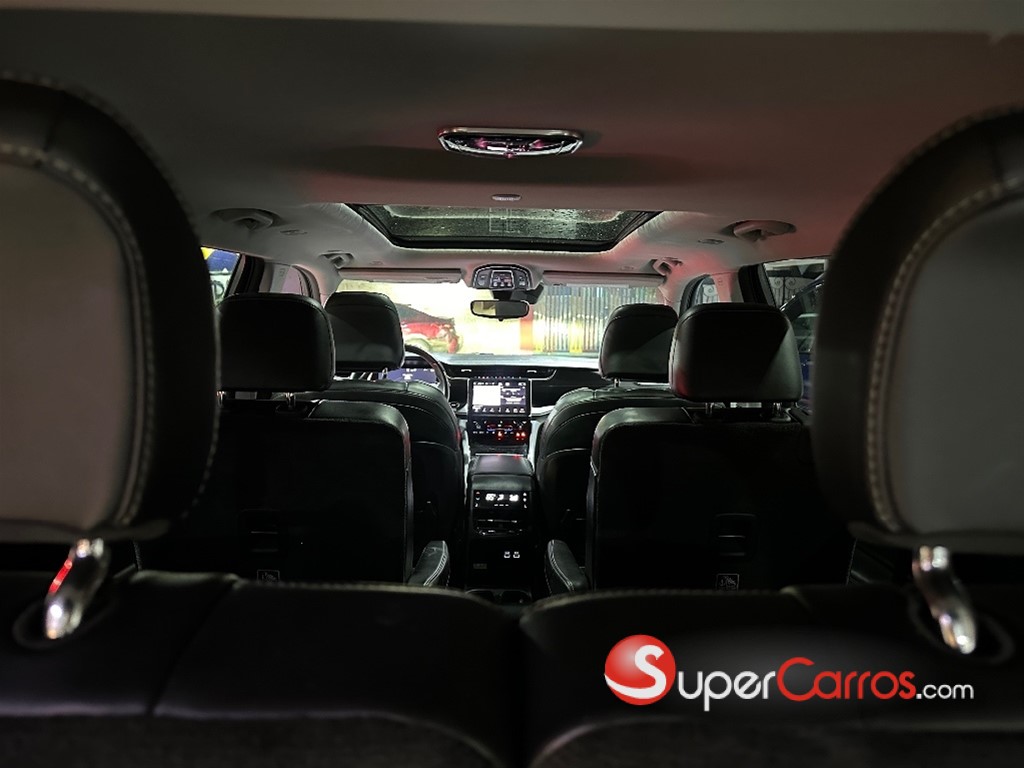 2021 Jeep Grand Cherokee L Limited — foto 9 / 10