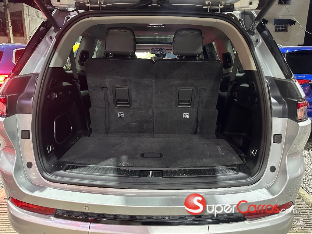 2021 Jeep Grand Cherokee L Limited — foto 10 / 10
