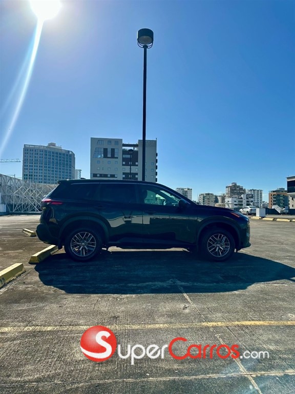 2021 Nissan Rogue Sport — foto 7 / 9