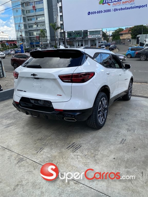 2023 Chevrolet Blazer RS — foto 2 / 12