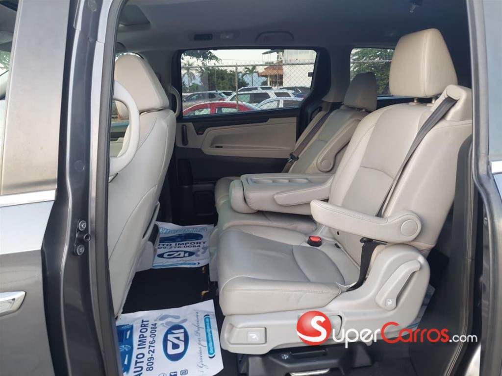 2020 Honda Odyssey EXL — foto 10 / 12
