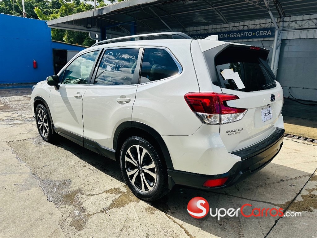 2021 Subaru Forester Premium — foto 3 / 12