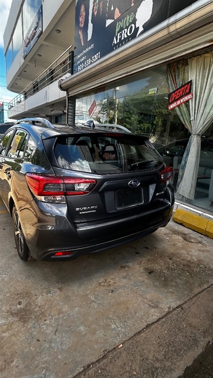2020 Subaru Impreza Premiun — foto 12 / 12