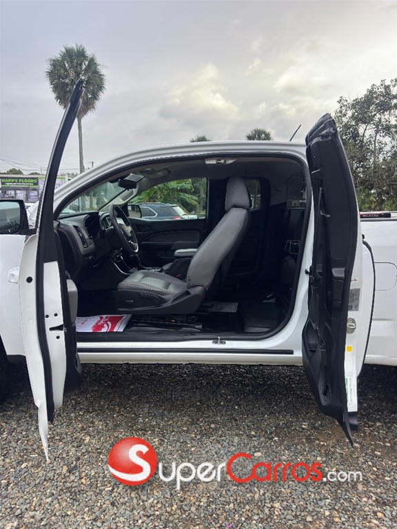 2021 Chevrolet Colorado LT — foto 8 / 9