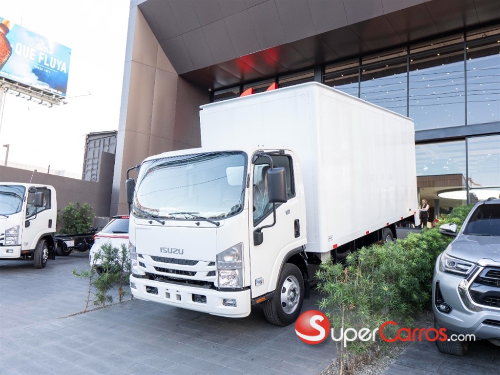 2026 Isuzu Camion Furgon