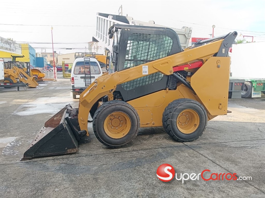2019 Caterpillar 262d Miniexcavator — foto 2 / 10