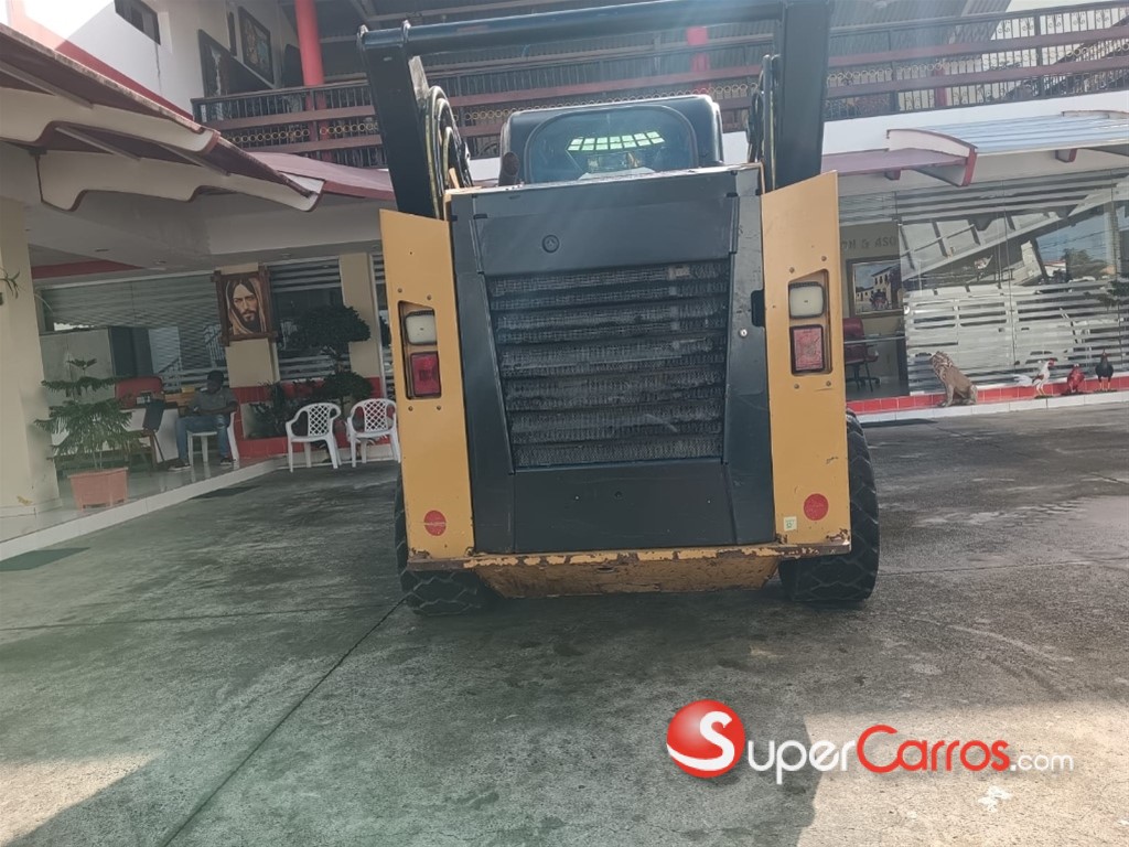 2019 Caterpillar 262d Miniexcavator — foto 6 / 10