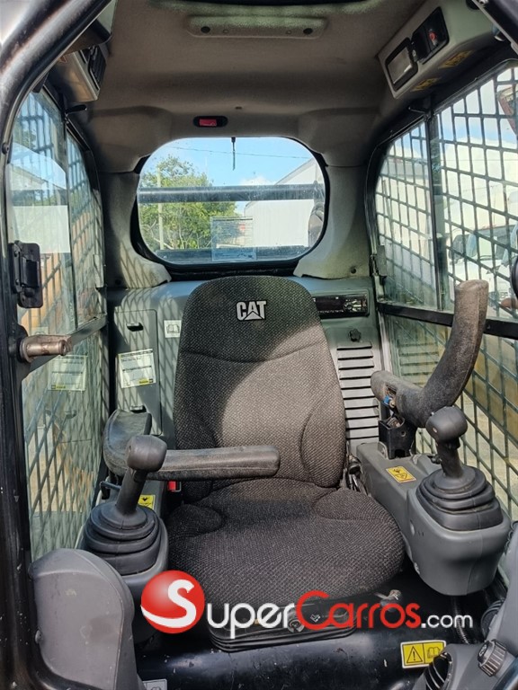2019 Caterpillar 262d Miniexcavator — foto 10 / 10